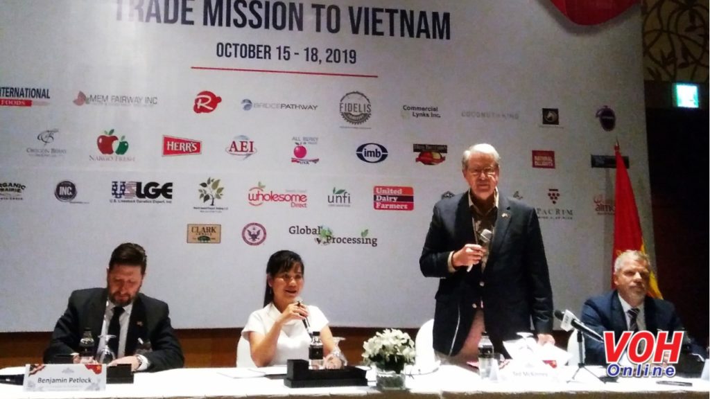 Delegation of United States Department of Agriculture discusses agricultural trade with Vietnam