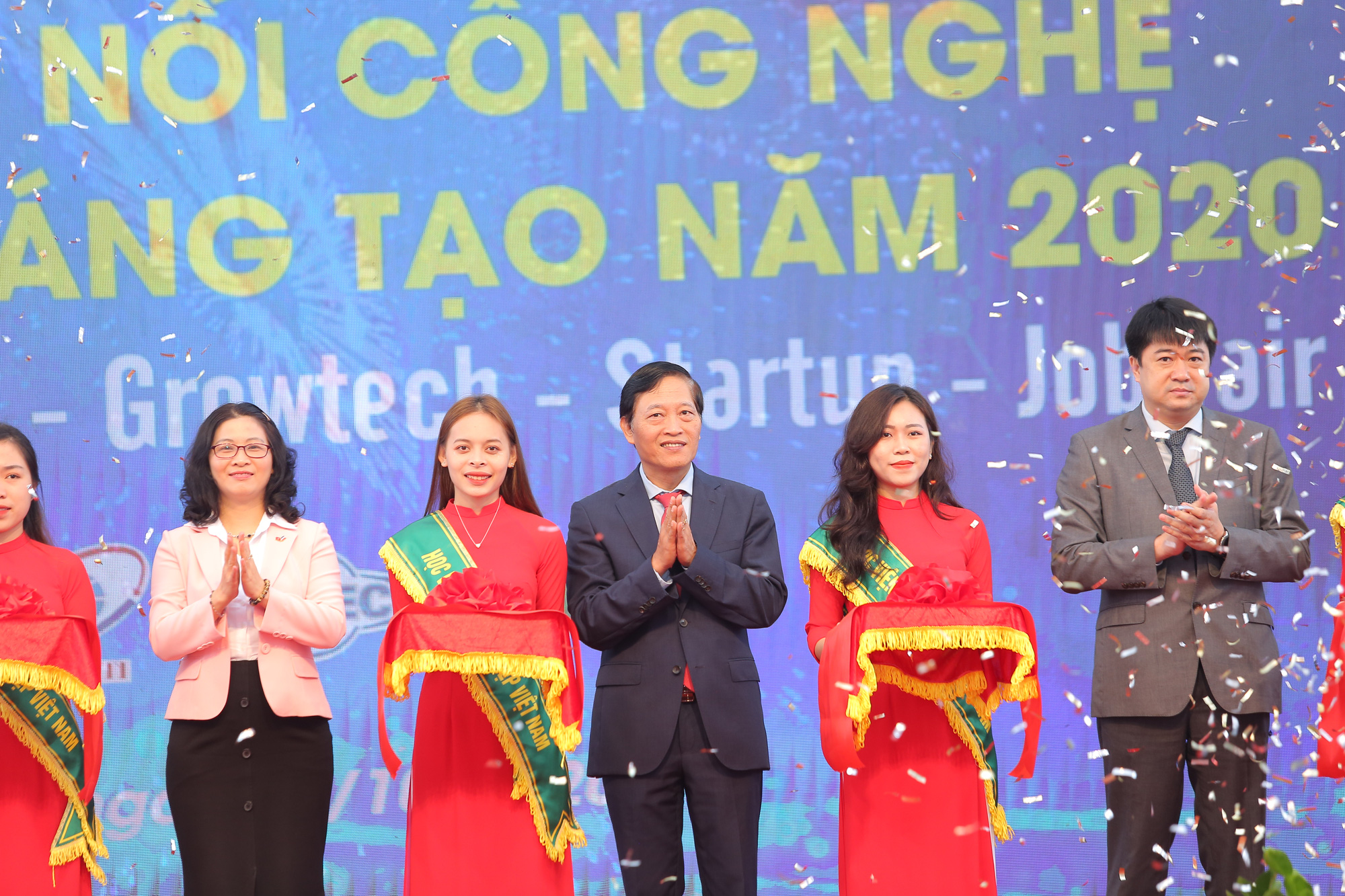 Deputy Minister of Agriculture and Rural Development Le Minh Hoan: Enterprise is the center of innovation - Photo 2.