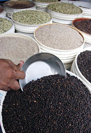 Indian pepper market: Buying strongly pushes up pepper prices