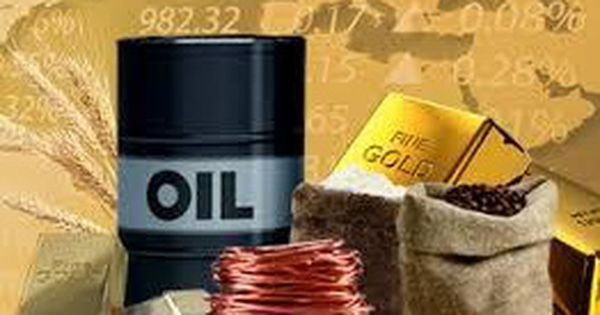 Market on June 30: Oil rose slightly, gold at 11-week low, copper, iron ore, agricultural products all fell