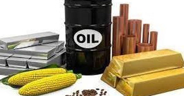 Market on February 3: Oil, copper, steel and rubber prices all fell, gold left the 9-month high